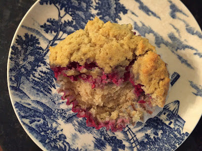 Trim Healthy Mama – Glosted Raspberry Muffins